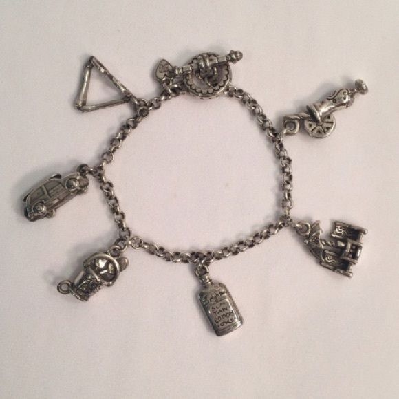 Brighton Jewelry - AUTHENTIC BRIGHTON BEACH BUM CHARM BRACELET!